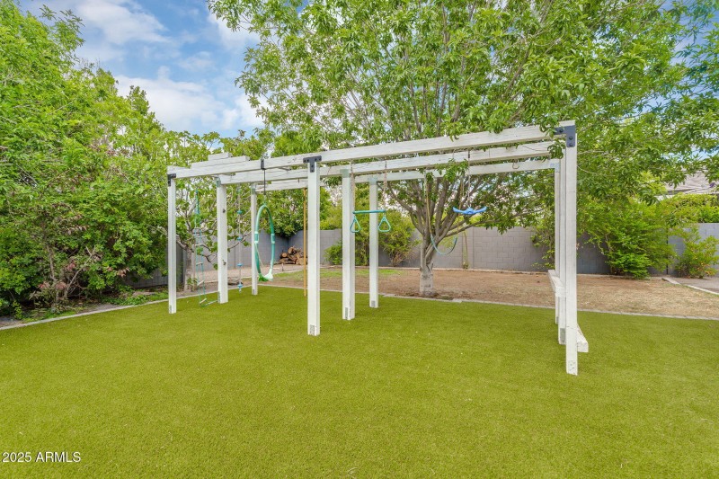 108-web-or-mls-20644 E Sunrise Ct -85
