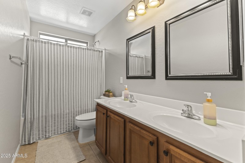 Upstairs Hall Bath