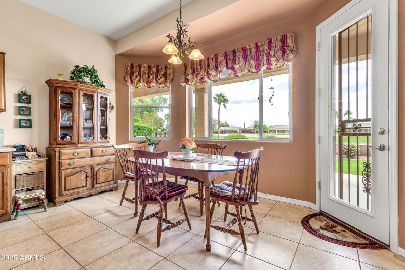 Dining with a View 6141 S Bradshaw Way-5