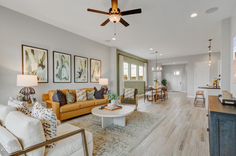 010_Open Plan