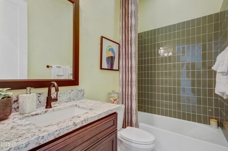 021_Bathroom II