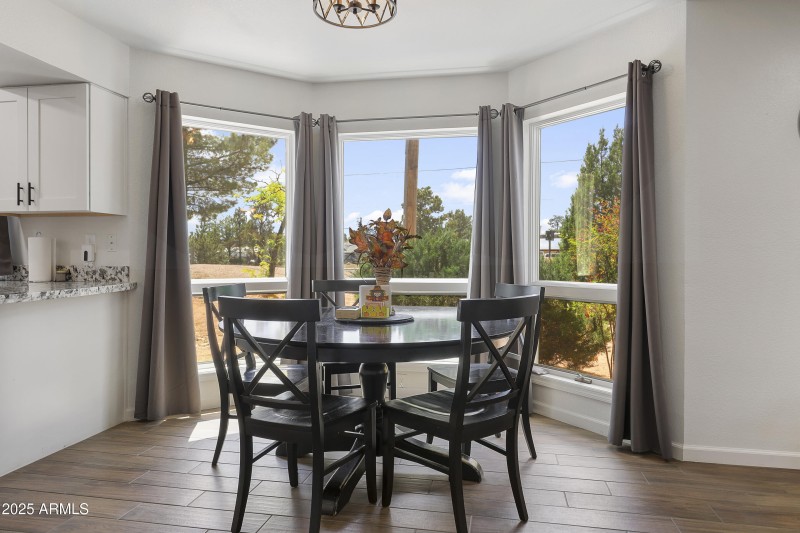 Dining Room (1)