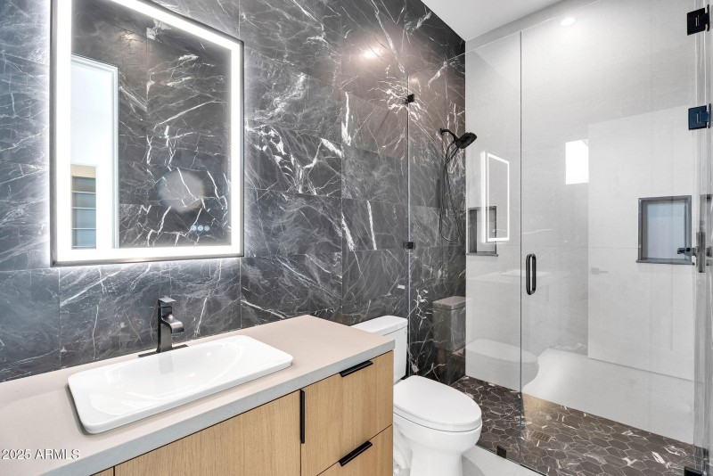 33-web-or-mls-10354 E Celestial Dr-33