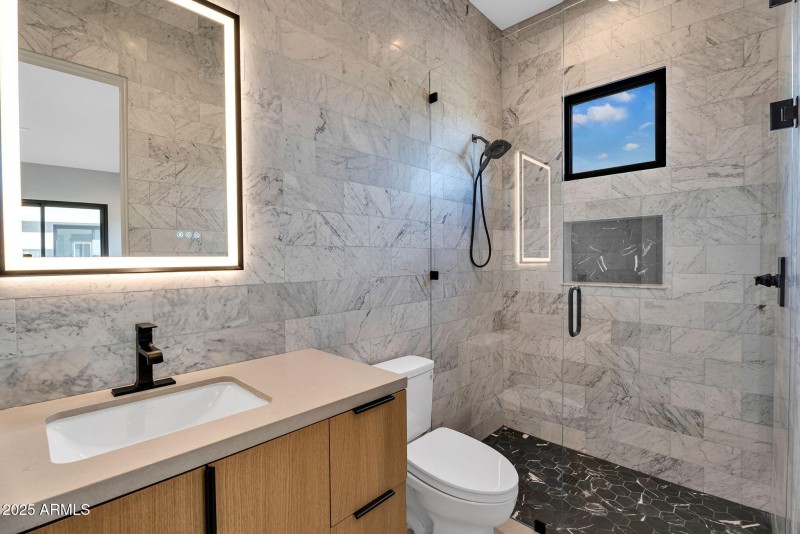 41-web-or-mls-10354 E Celestial Dr-41