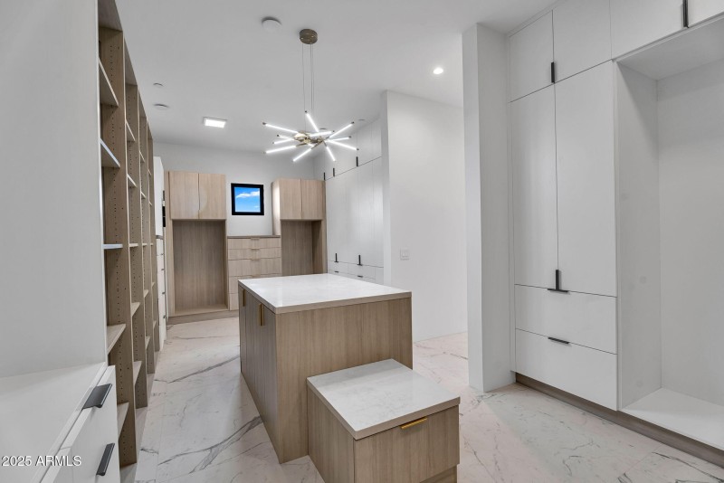 47-web-or-mls-10354 E Celestial Dr-47