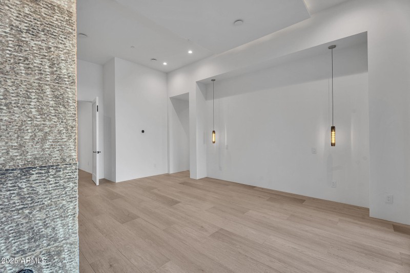 56-web-or-mls-10354 E Celestial Dr-56
