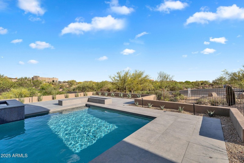 65-web-or-mls-10354 E Celestial Dr-65