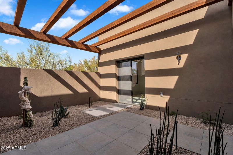 72-web-or-mls-10354 E Celestial Dr-72