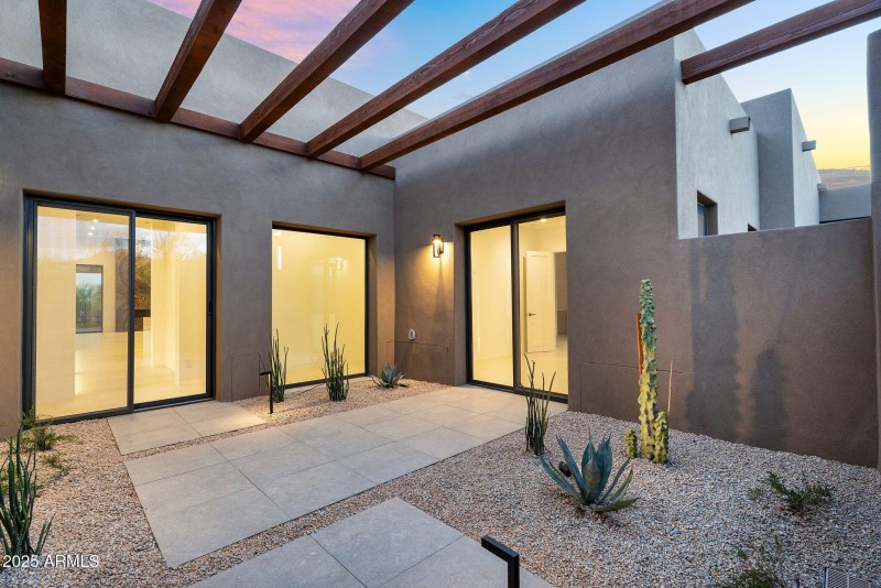 98-web-or-mls-10354 E Celestial Dr Twili