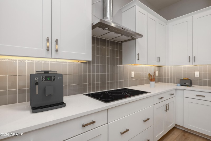 12)KITCHEN_