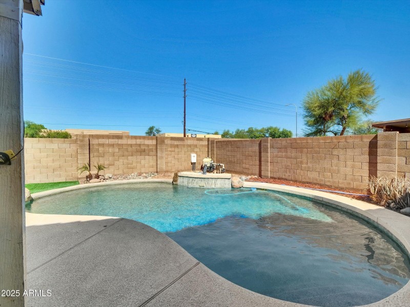 58-13620 N 82nd Lane-58