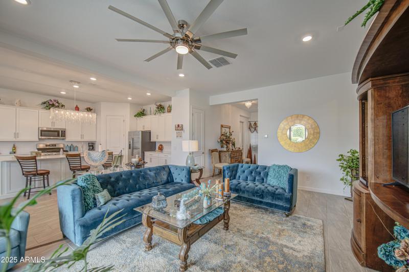 Living Room 4