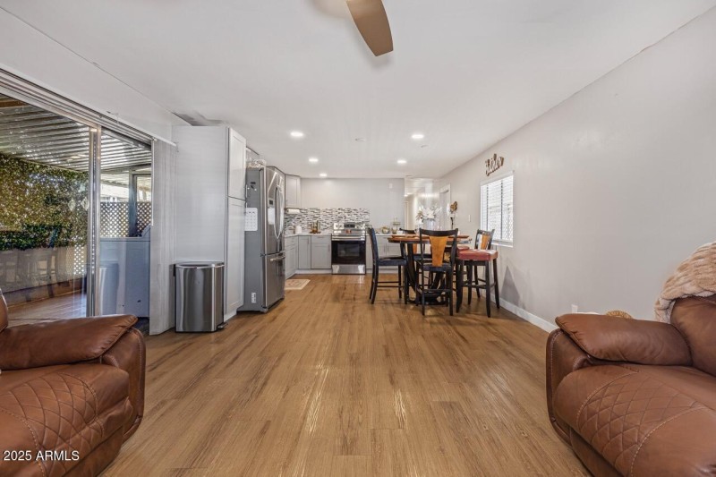 14 Living Room 2