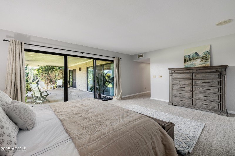 primary suite 3 Tucson