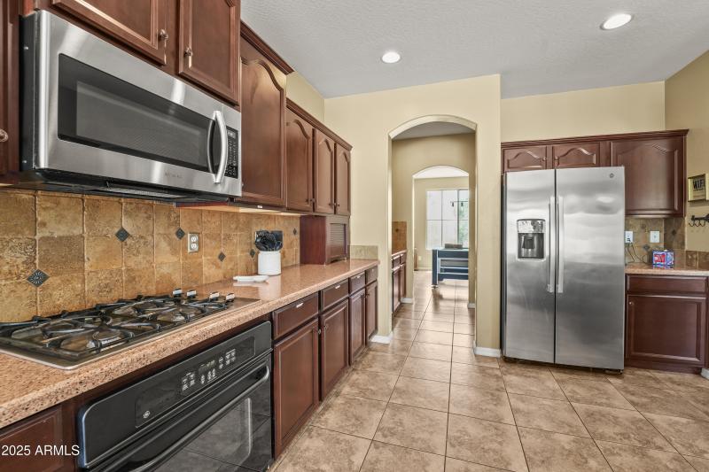 14430 W Windsor Ave-18