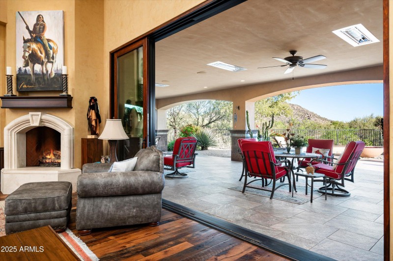 12-7753EWhisperRockTrail-12