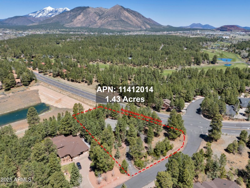 951 N Skyview