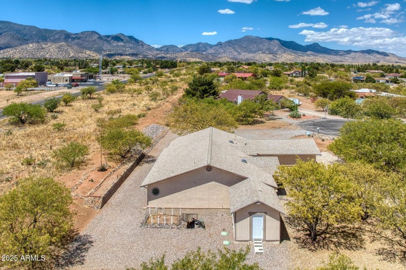 053014-4743 Ojibwa Court