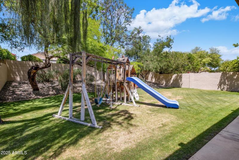 Large Private Yard