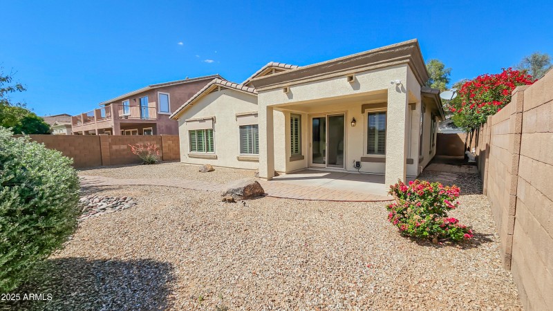 3565 E Meadowview Dr-26