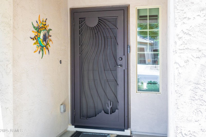 3655 N Astoria Dr-5