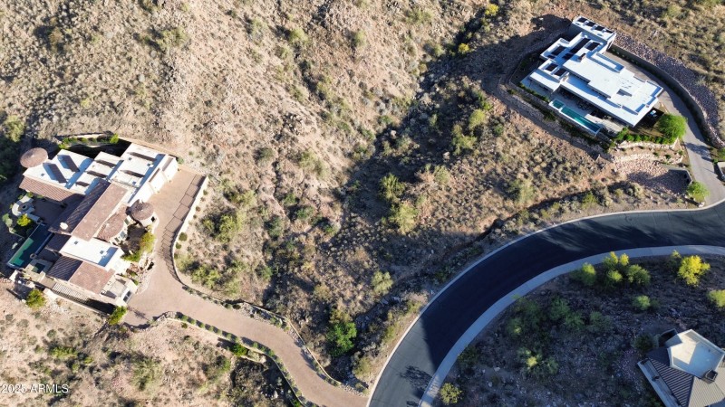 dji_fly_20250502_175350_43_1746244888470