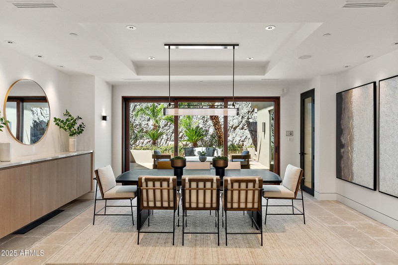 Formal Dining