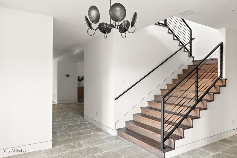 Entry / Stairs