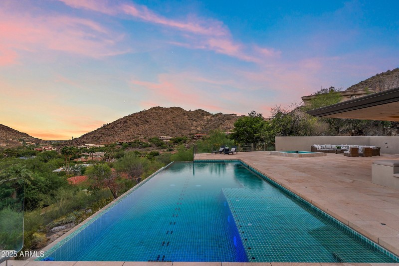 Patio Deck / Pool