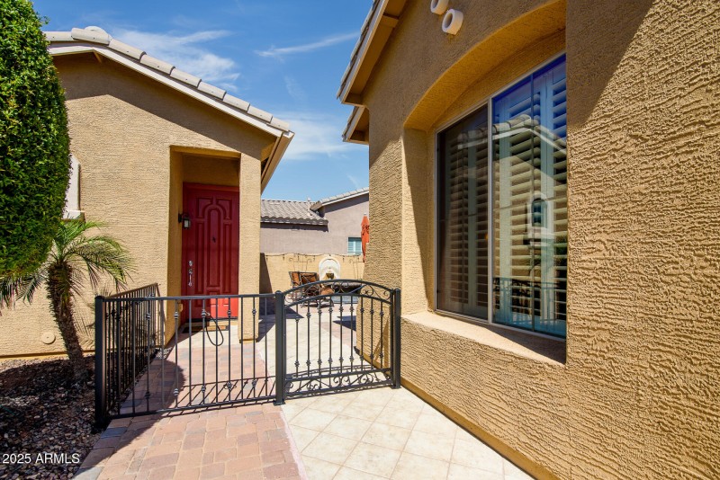 42311 W Good Vibrations Ln-8971-HDR-Edit