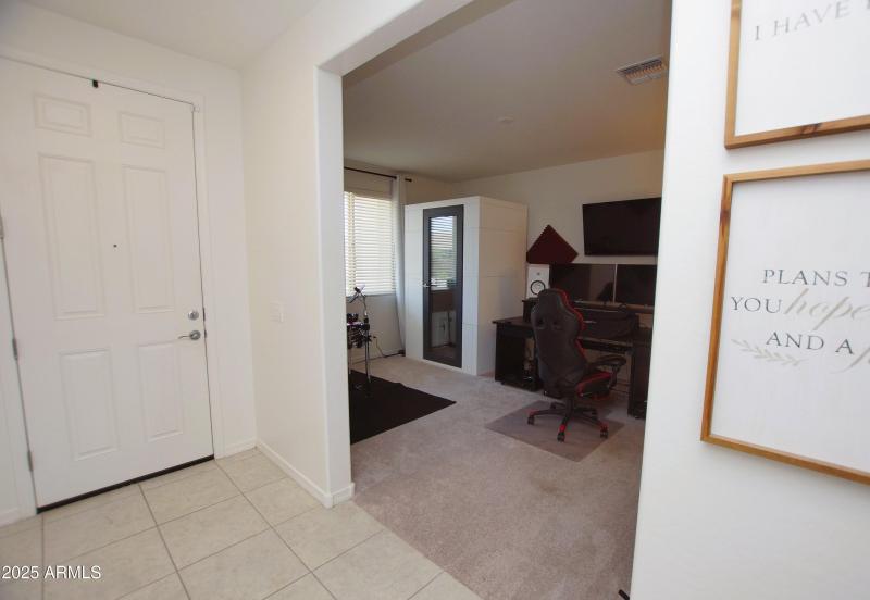 Entry Den / Office