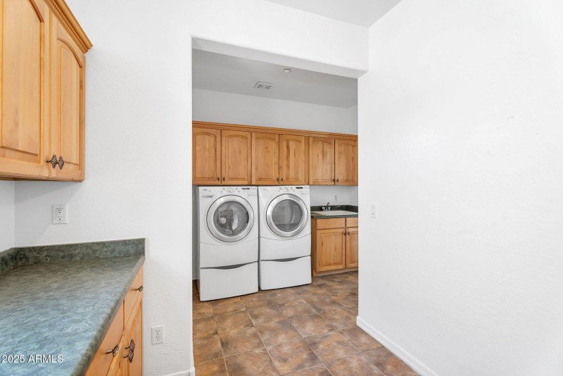 32-web-or-mls-20507 W Daniel Pl -32