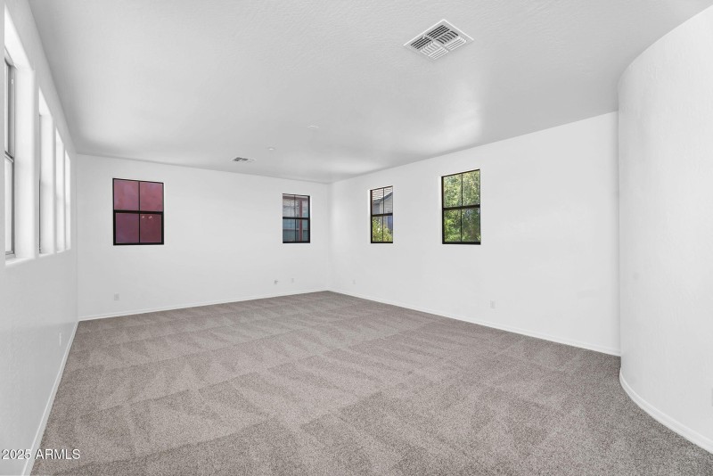 48-web-or-mls-20507 W Daniel Pl -48