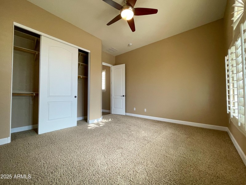 bedroom_b_1_v2