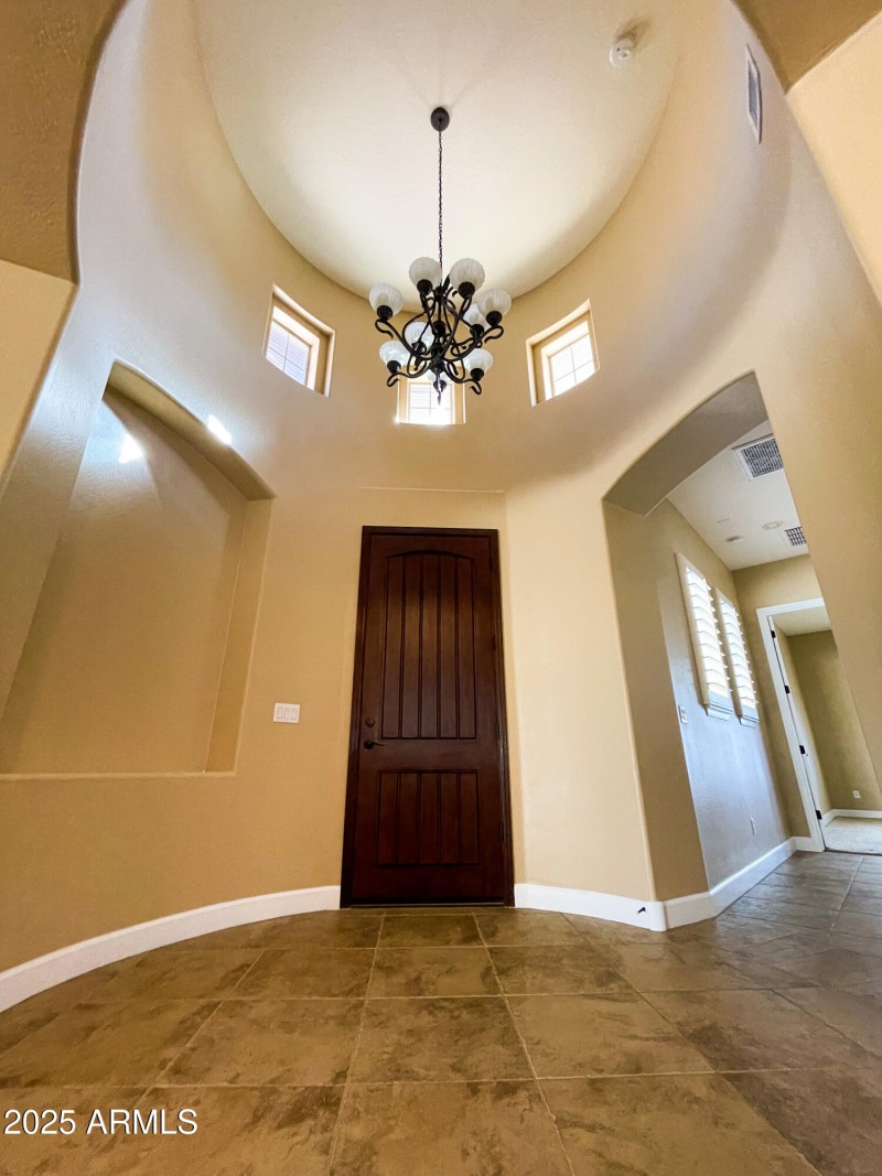 entrance_v2