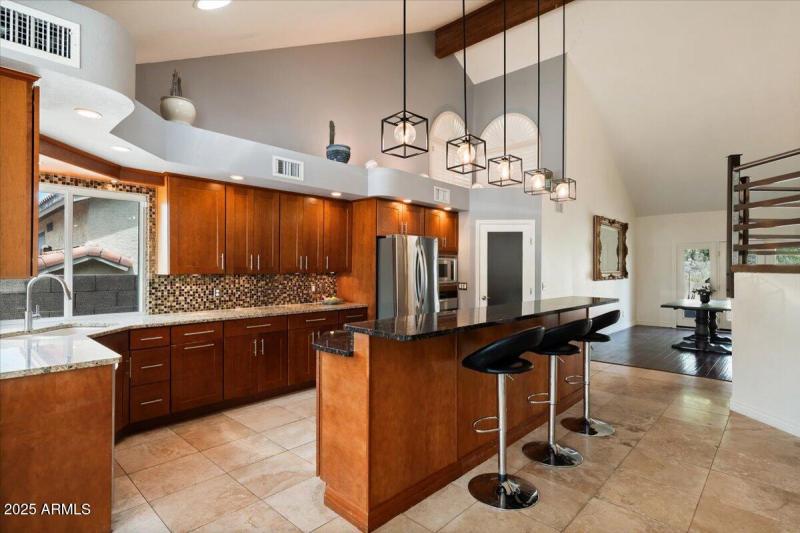 Kitchen 3