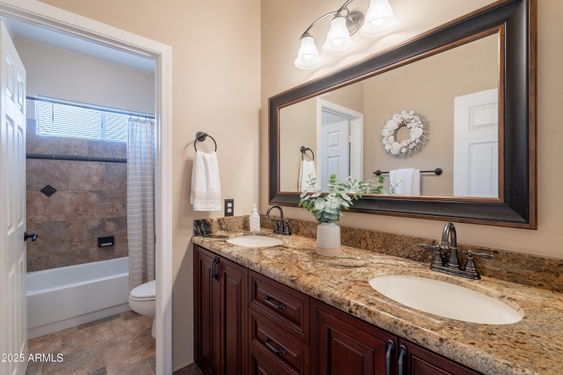 Remodeld upstairs bathroom.