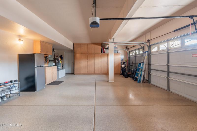 3 car garage