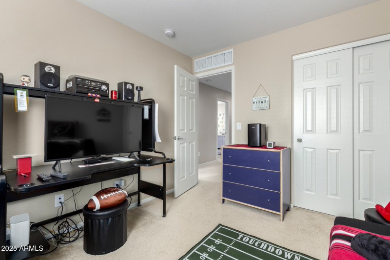 2543 North 73rd Drive
