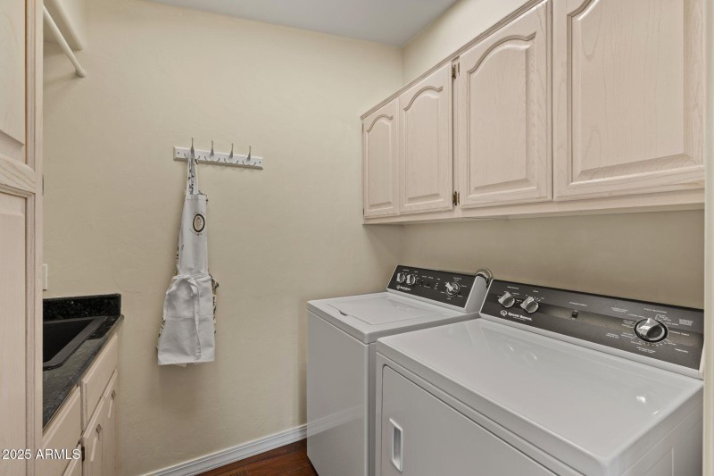 LAUNDRY