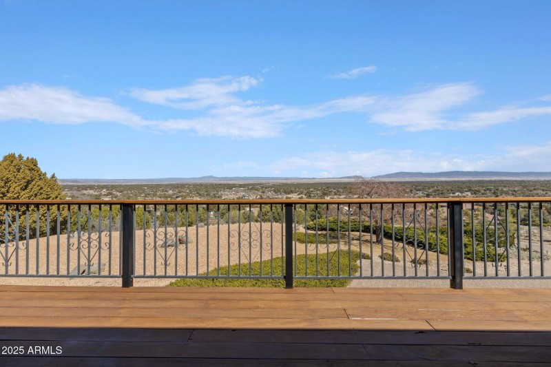 DECK VIEW