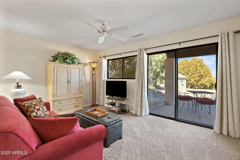 LOWER LEVEL BEDROOM
