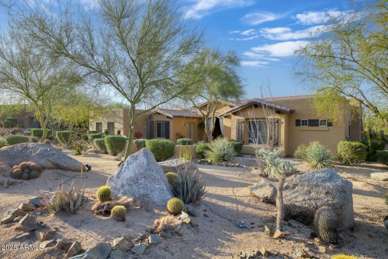 8167 E Sand Flower Dr -
