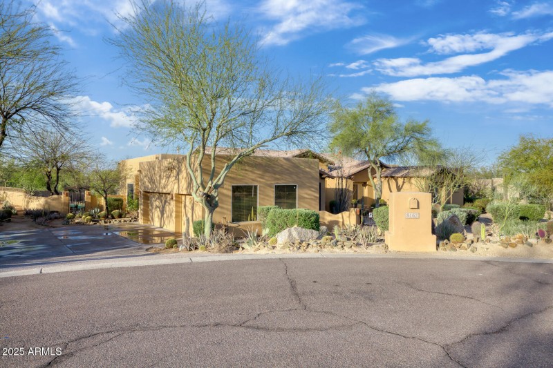 8167 E Sand Flower Dr -