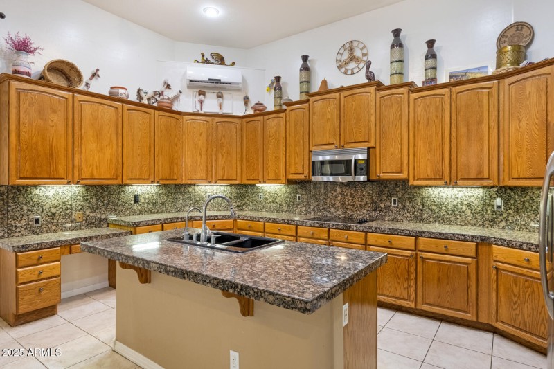 8167 E Sand Flower Dr -