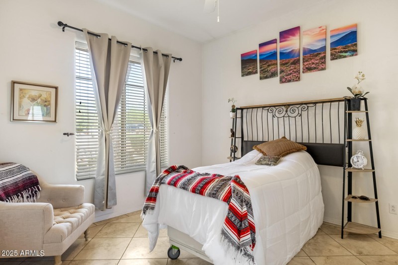 8167 E Sand Flower Dr -