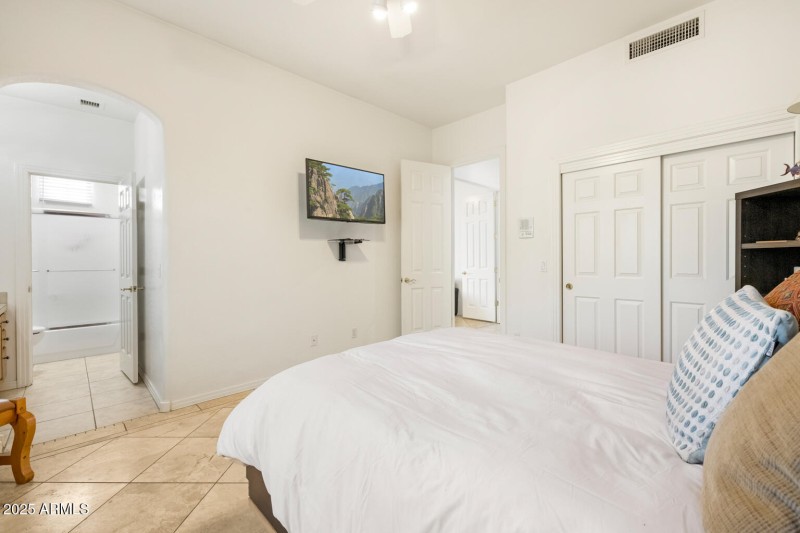 8167 E Sand Flower Dr -