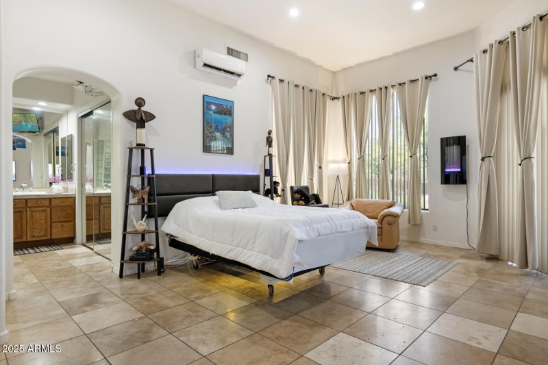 8167 E Sand Flower Dr -