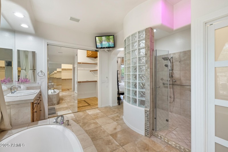 8167 E Sand Flower Dr -