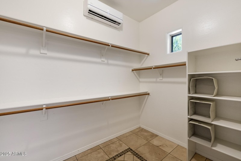 8167 E Sand Flower Dr -